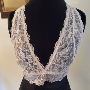 BNWT Savage x Fenty Floral Lace Racerback Bralette